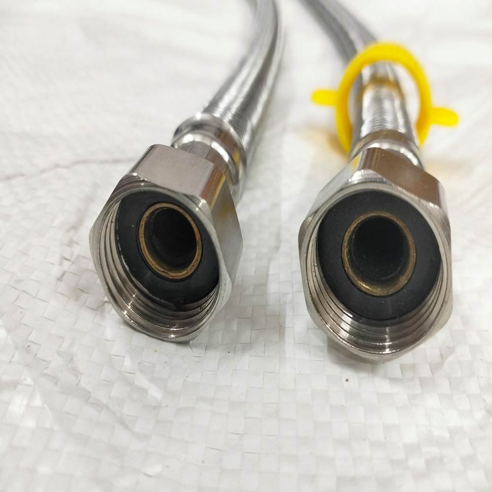 SS Connection Pipe | 304 Grade Stainless Steel Connection Pipe | Silver | Hose Pipe Suitable for Hot & Cold Mixer Faucets For Basins and Sinks, Geysers, and Flush Tanks | 18 Inches